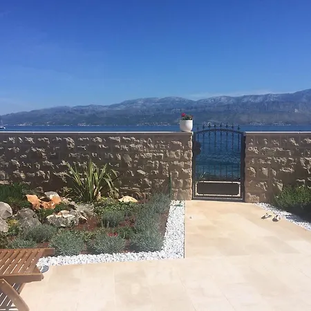 Brac * Splitska