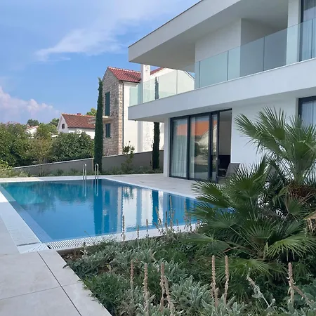 Brac * Splitska