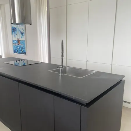 Brac * Splitska