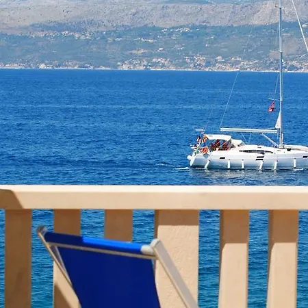 Brac * Splitska